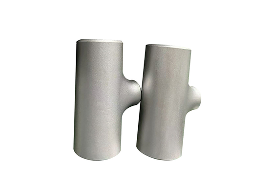 Titanium bằng Tee giảm Tee kết nối trong đường ống